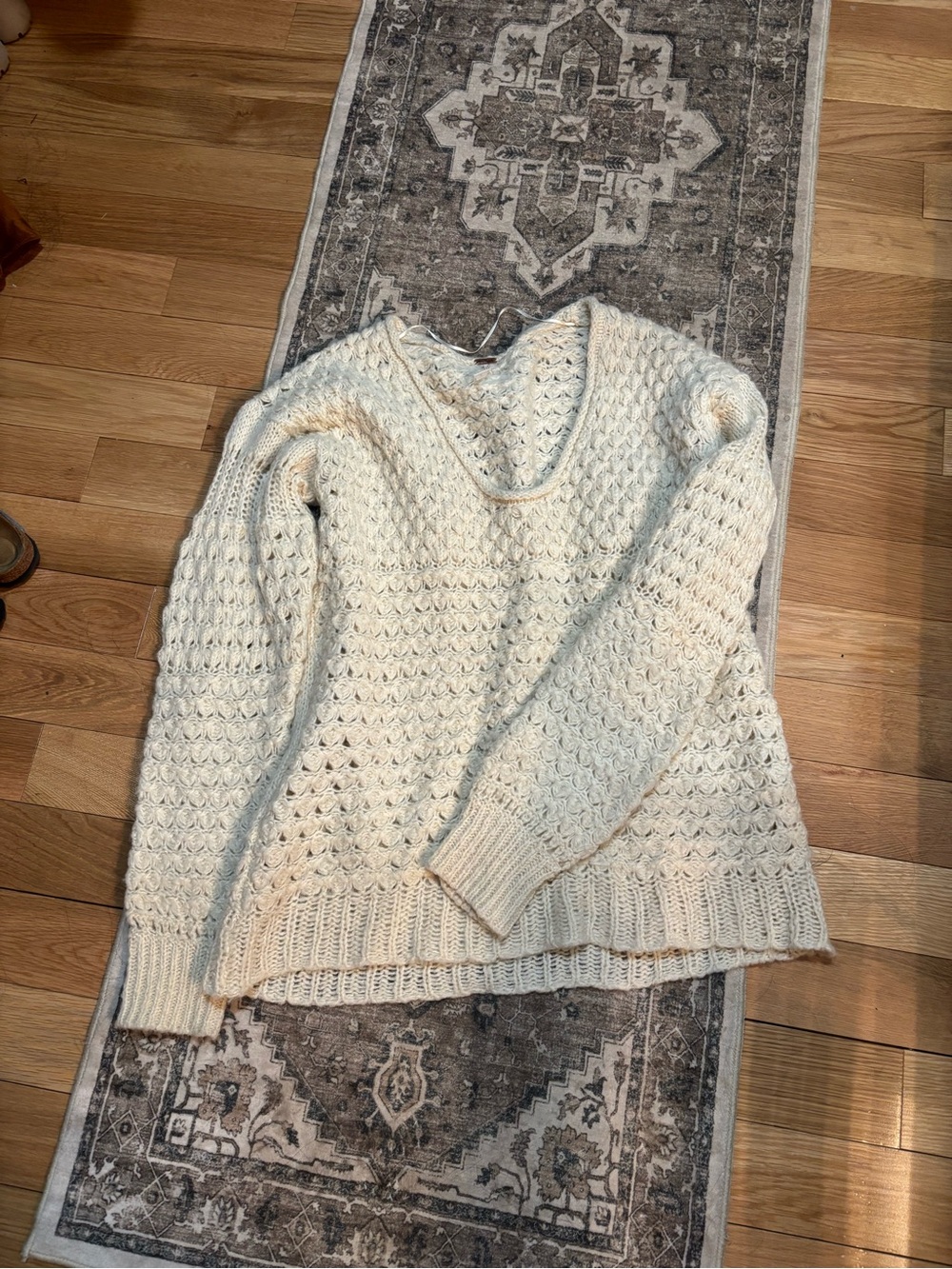 Free People Cream Chunky Cable V-Neck Sweater